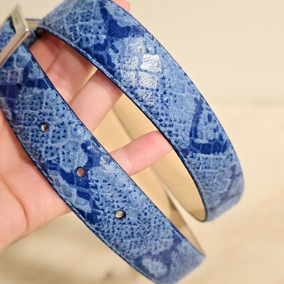 Perry Ellis Snakeskin embossed blue leather belt L - Picture 3 of 7